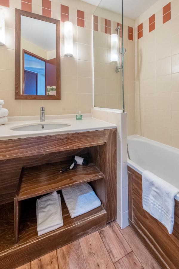 Pierre & Le Belmont Apart-hotel