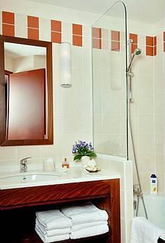 Pierre & Le Belmont Aparthotel 4*